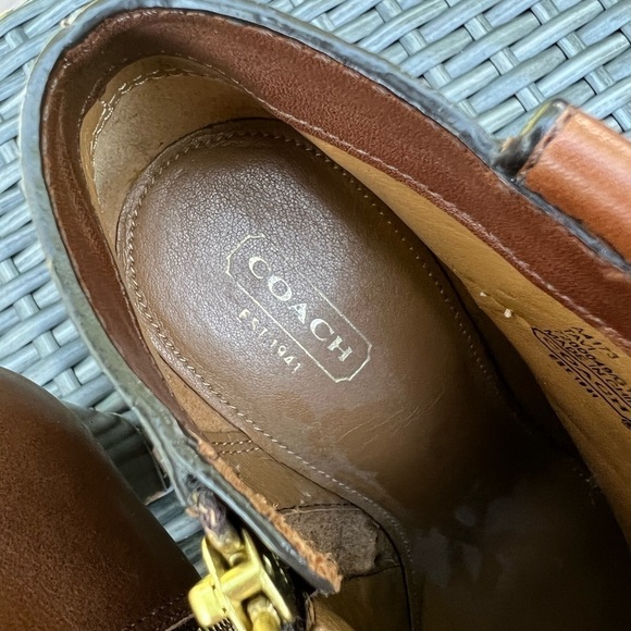 Coach women’s Tavi Brown leather round toe chunky heel booty shoes size 9.5 - Picture 11 of 16